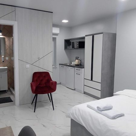 Pure Apartments Vip 4 Lviv Kültér fotó